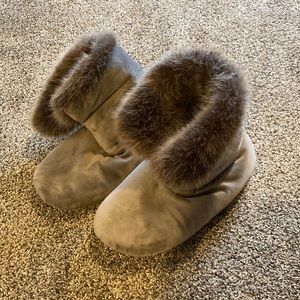 Unisex Restoration Hardware Faux Fur Slipper Booties